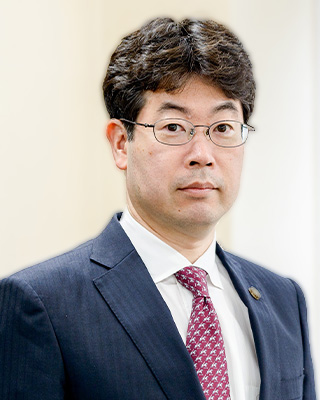 弁護士・弁理士　外山 弘